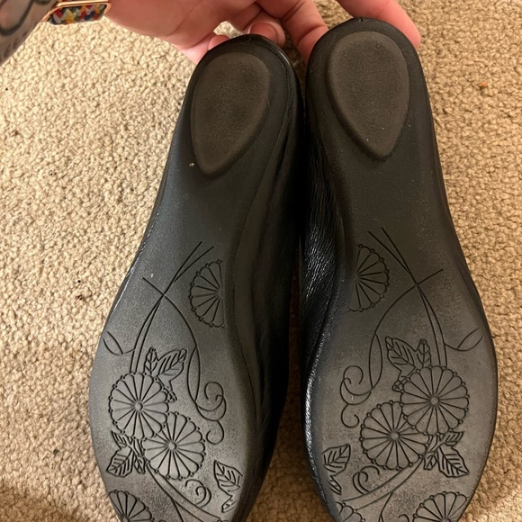 Steve Madden flats size 7 - Picture 2 of 4